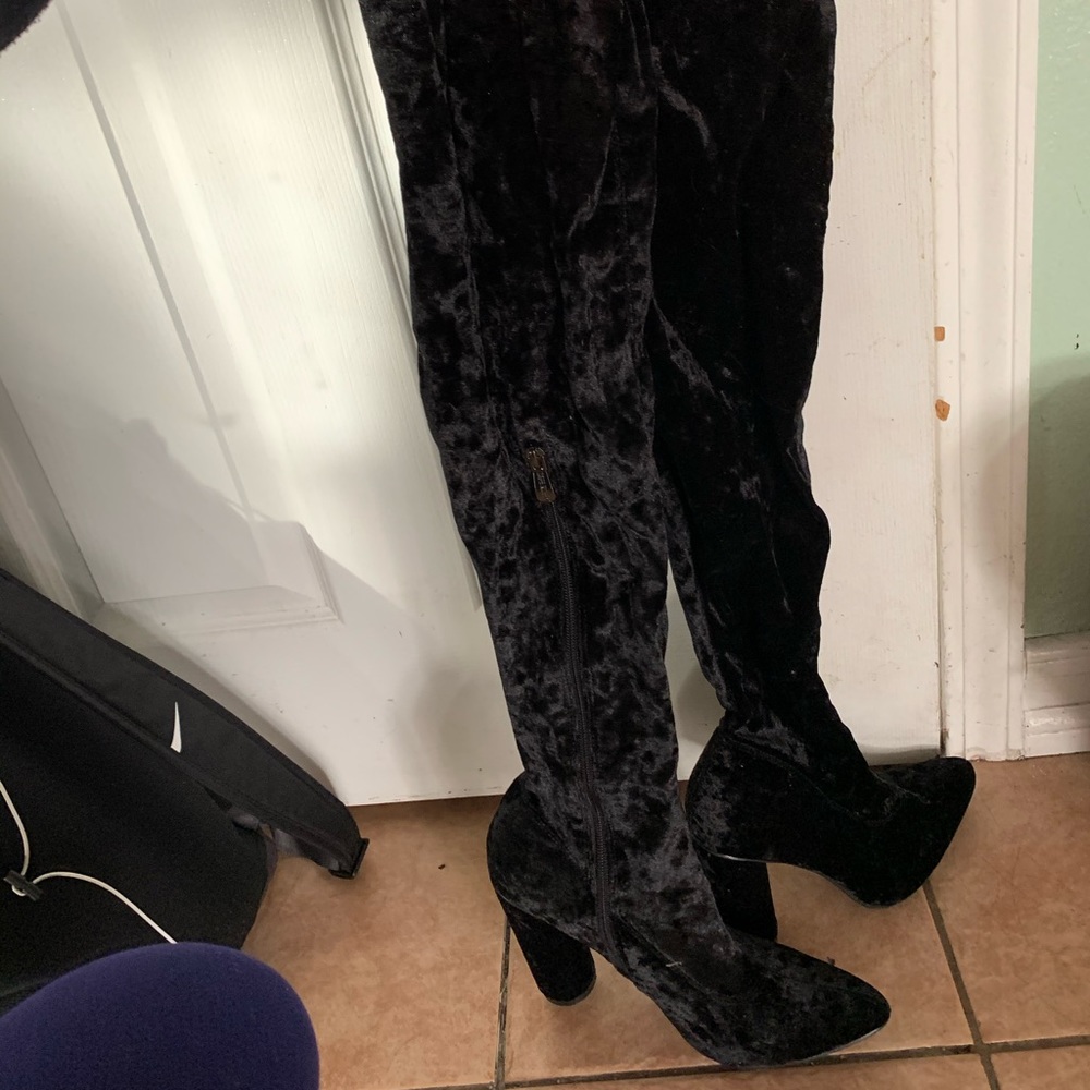 Knee High Crushed Velvet boots